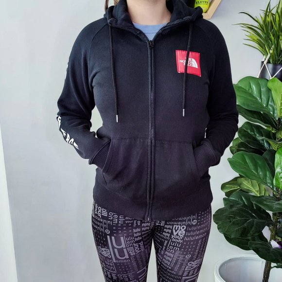 The North Face Red Box Patch Black & Red Zip Up Hoodie Unisex - Picture 7 of 11